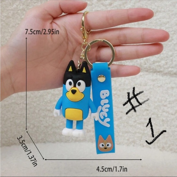 Bluey and Friends Cartoon Keychain Set - Picture 4 of 6